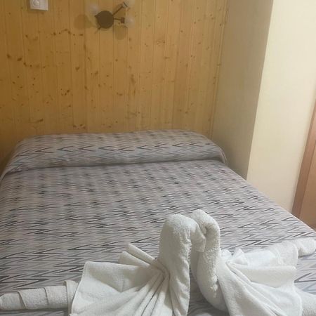 Villar del Arzobispo La Posaホステル エクステリア 写真